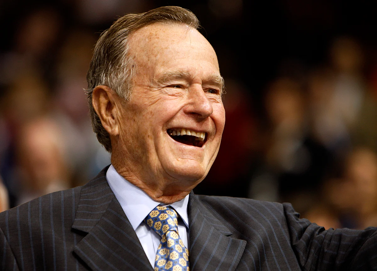 Bush to Lie in State at U.S. Capitol; Trump Will Attend Funeral