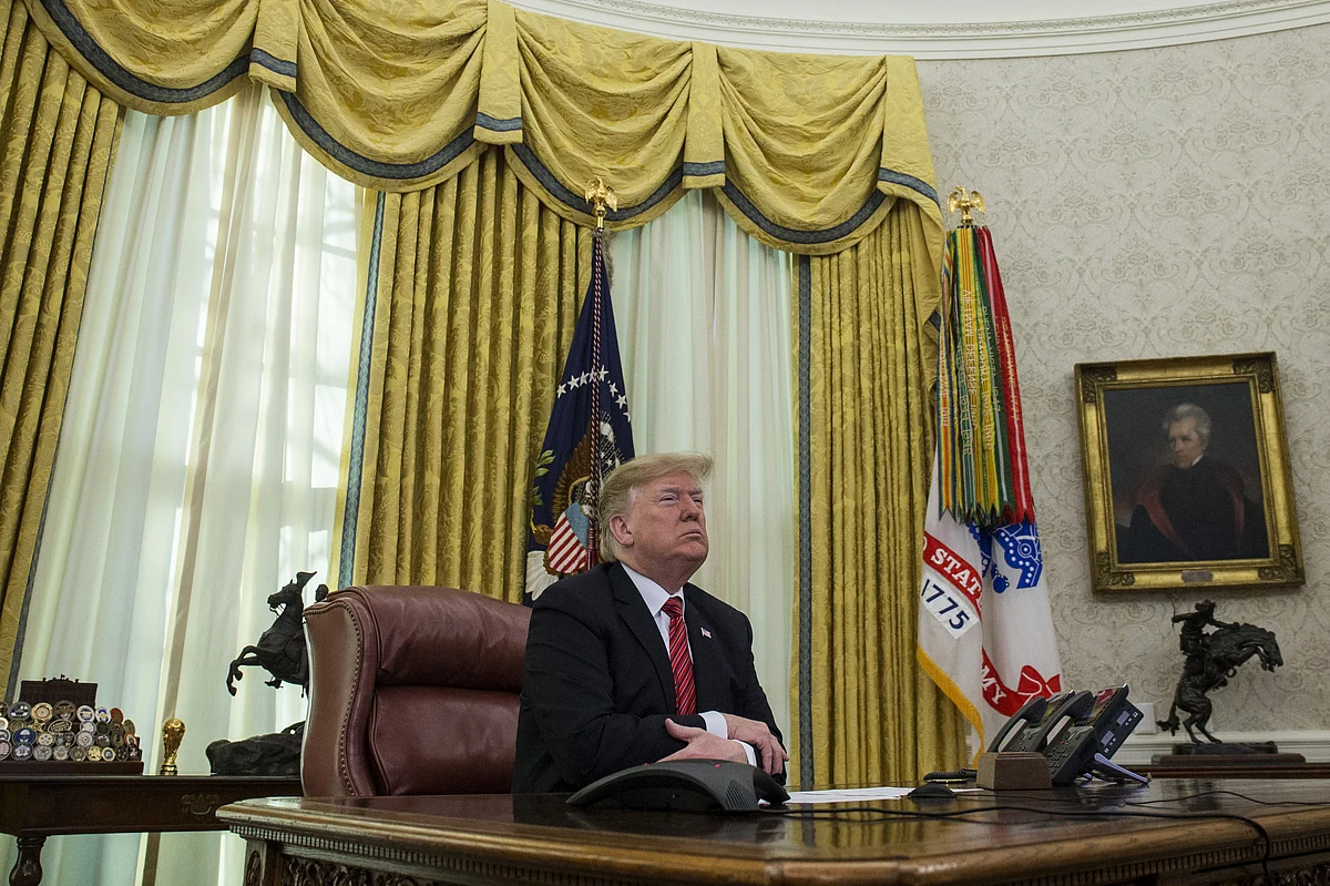 Trump Orders Thousands Back to Work Without Pay to Blunt Shutdown Disruption