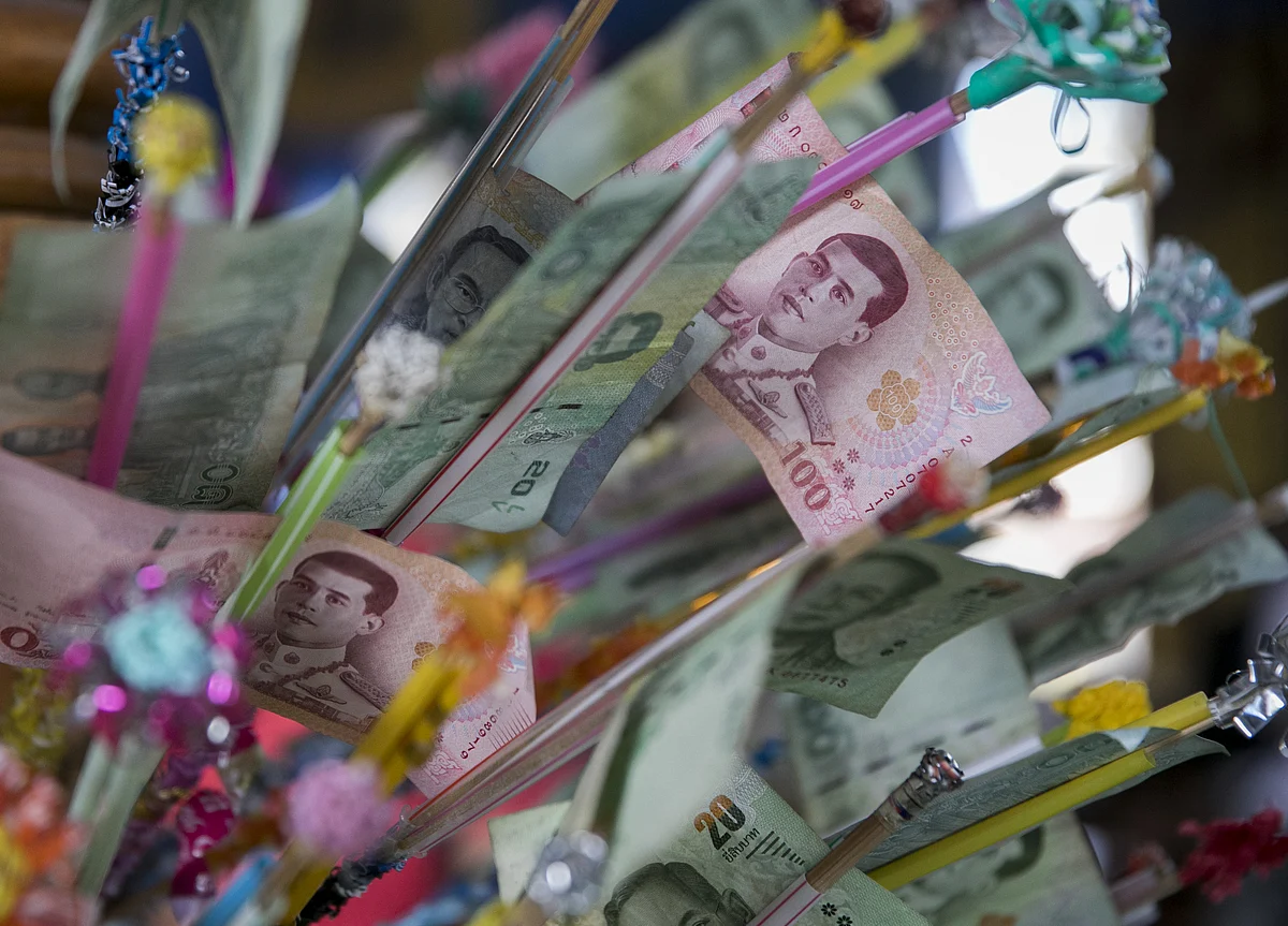 Thai Baht Is Brought Back to Earth After a Winning Year in Asia