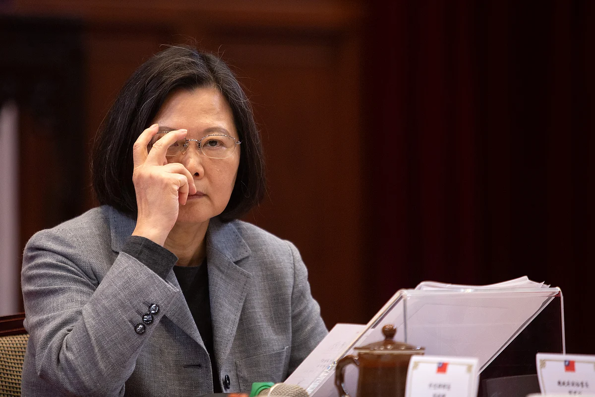 Taiwan’s President Tsai Ing-wen, responds to Xi Jinping’s ‘One Country’ comments, at a news conference in Taipei, Taiwan, on Saturday, Jan. 5, 2019. (Photographer: Ashley Pon/Bloomberg)