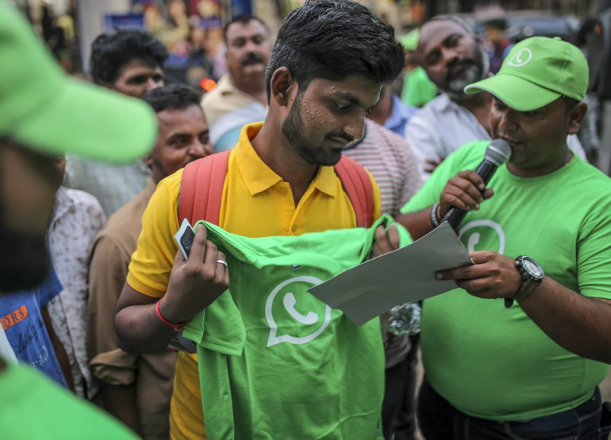 WhatsApp Limits Message Forwards in Attempt to Fight Fake News