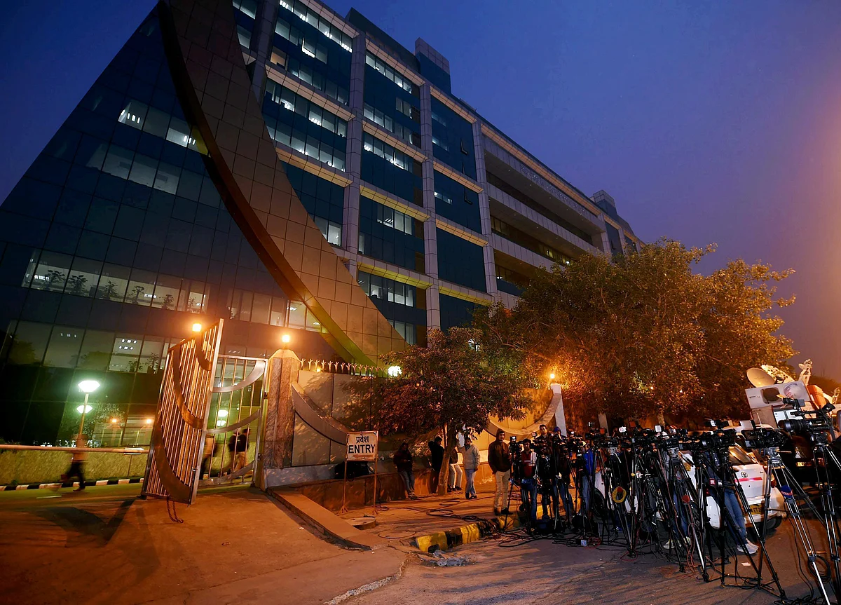 CBI Transfers 19 Officers
