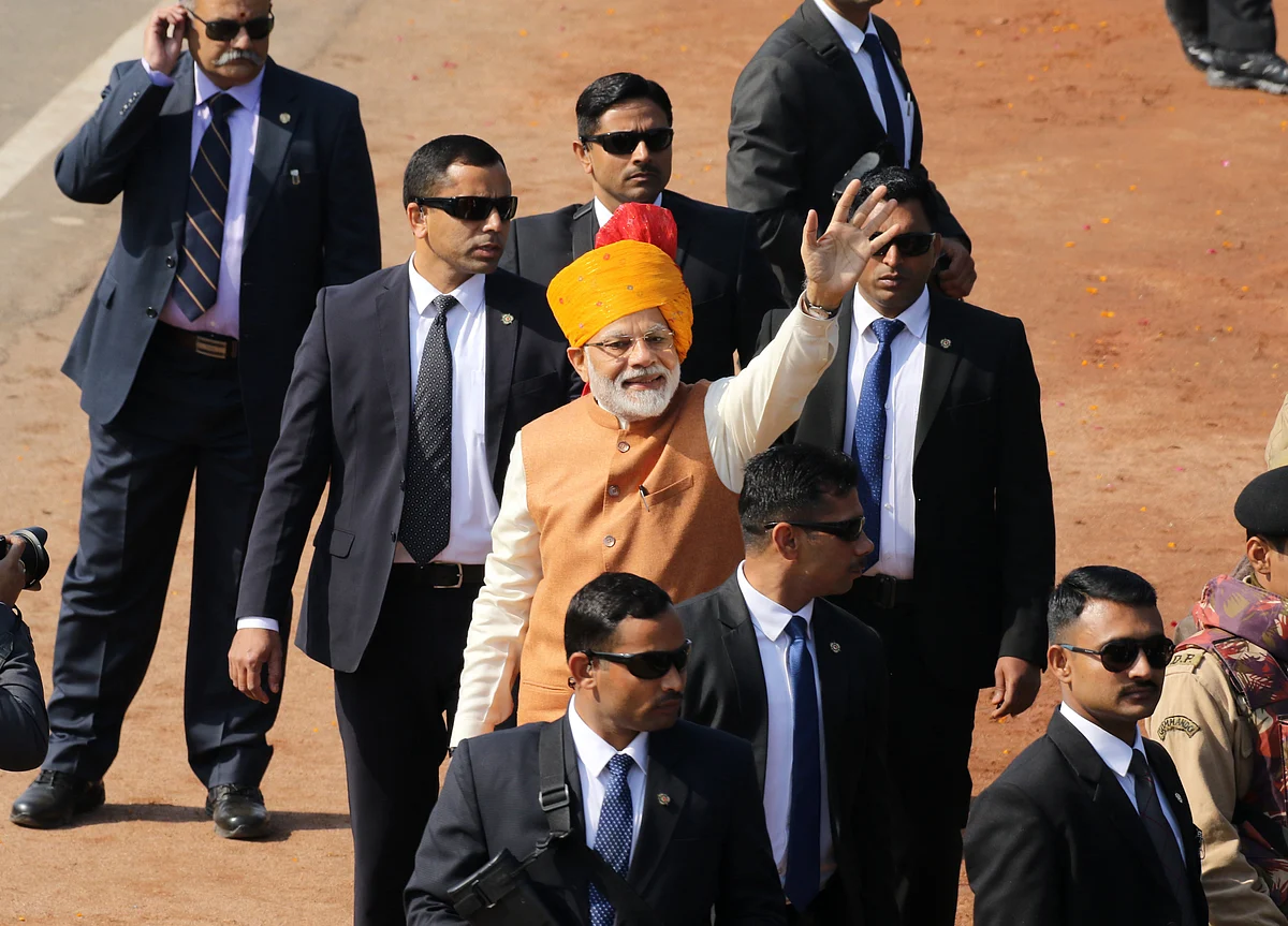 Modi's Plan for Indian Farmers Is ‘Wild Card’ in Polls, UBS Says