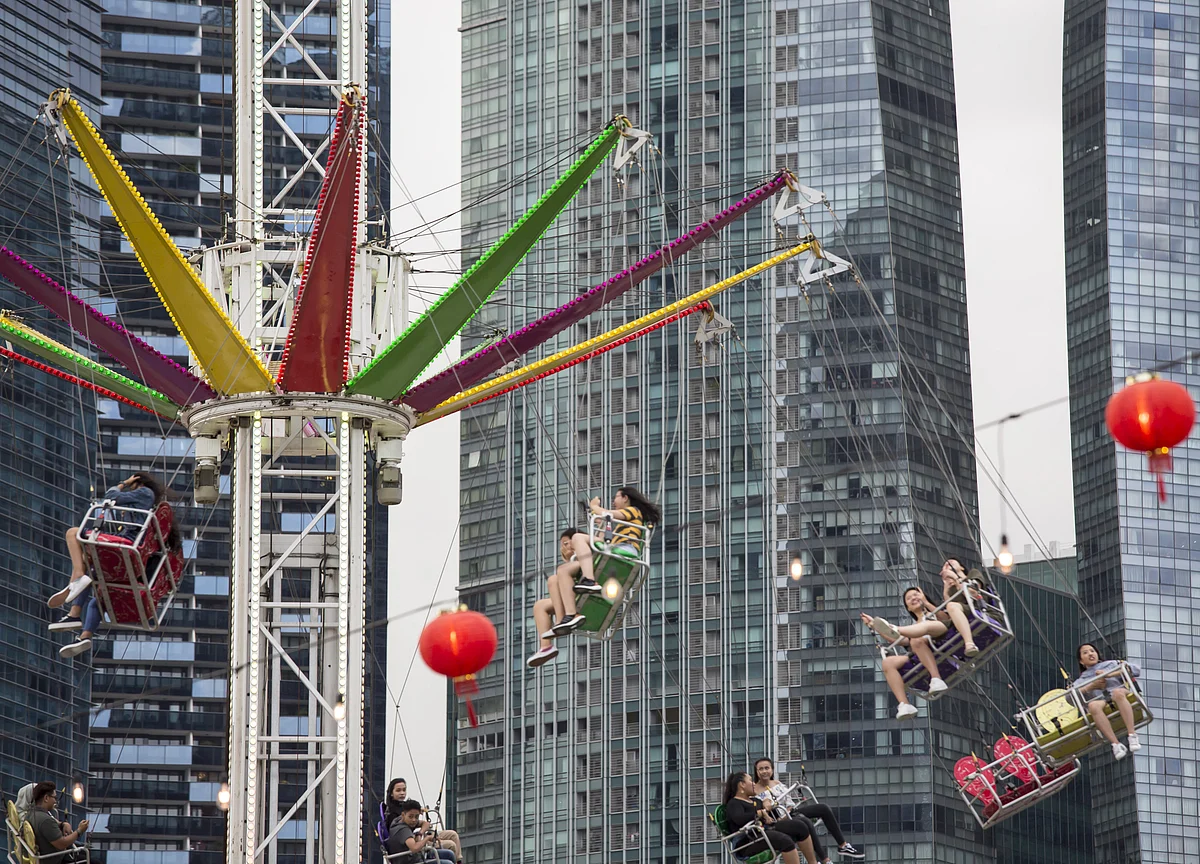 2019 Will Be the Year of ‘Re-Leveraging’ in China, UBS Says