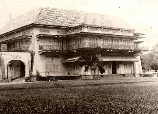 The Real Crazy Rich Asian Palace Is Worth a Cool $3.5 Billion