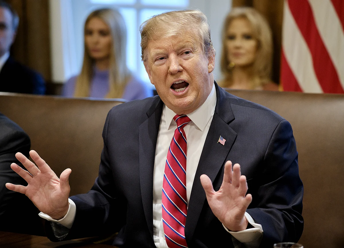 Congress Moves to Avoid Shutdown Yet Plan Lacks Trump Assurance