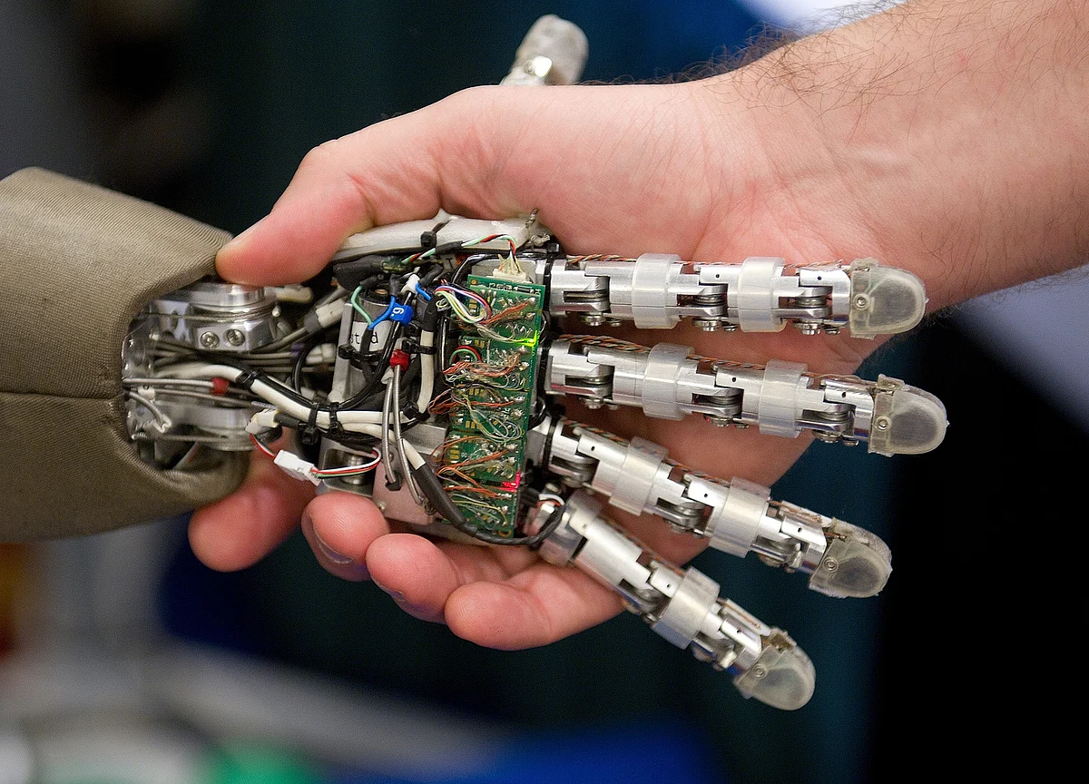 This Article is Fake News. But It’s Also The Work of AI