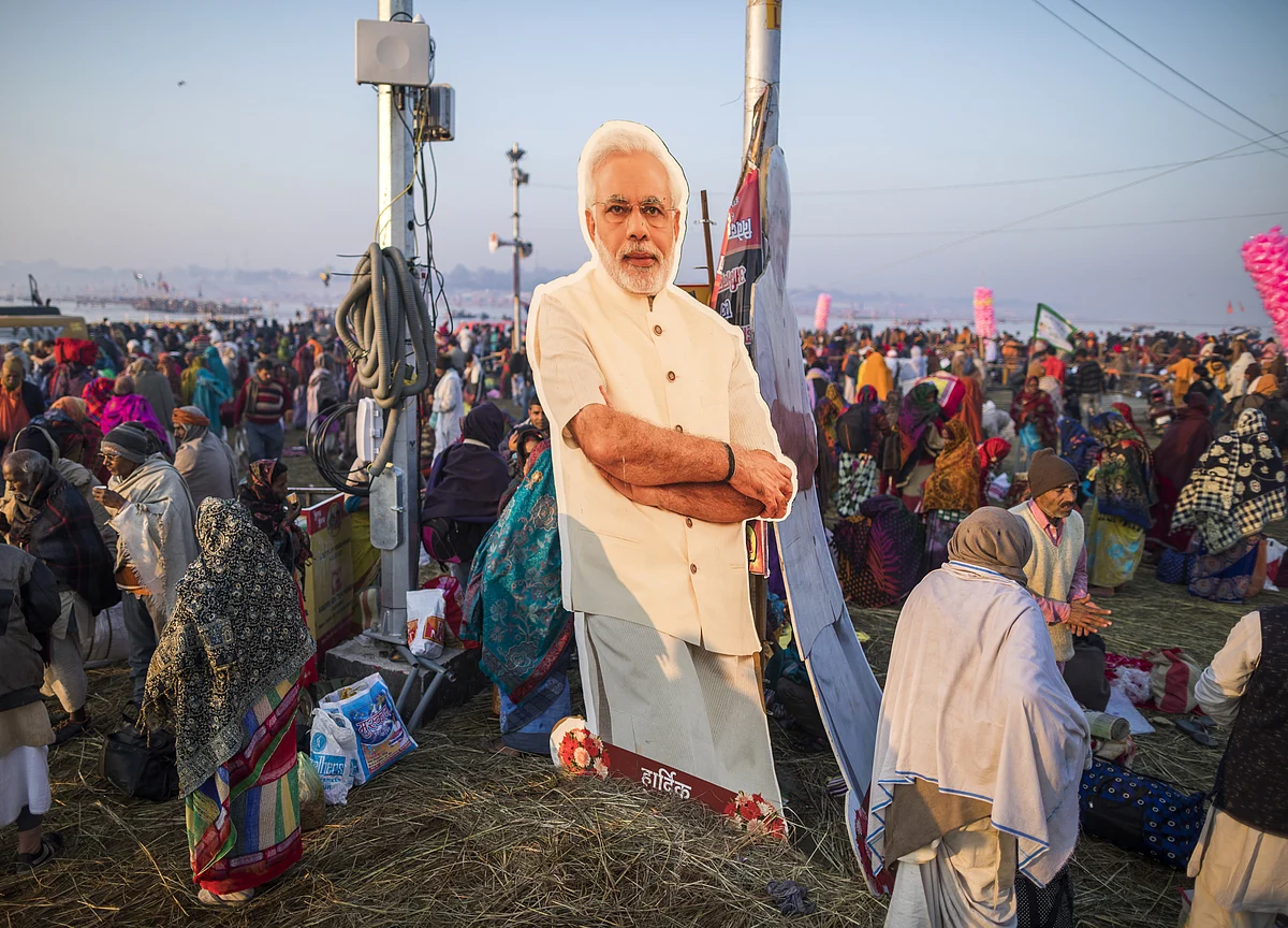 Modi Gets Reprieve as Auditor Says New French Jet Deal Is Better