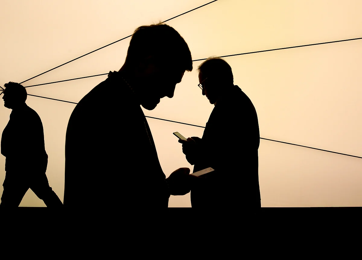 India Seeks Supreme Court Permission To Stagger Telecom Dues Over 20 Years