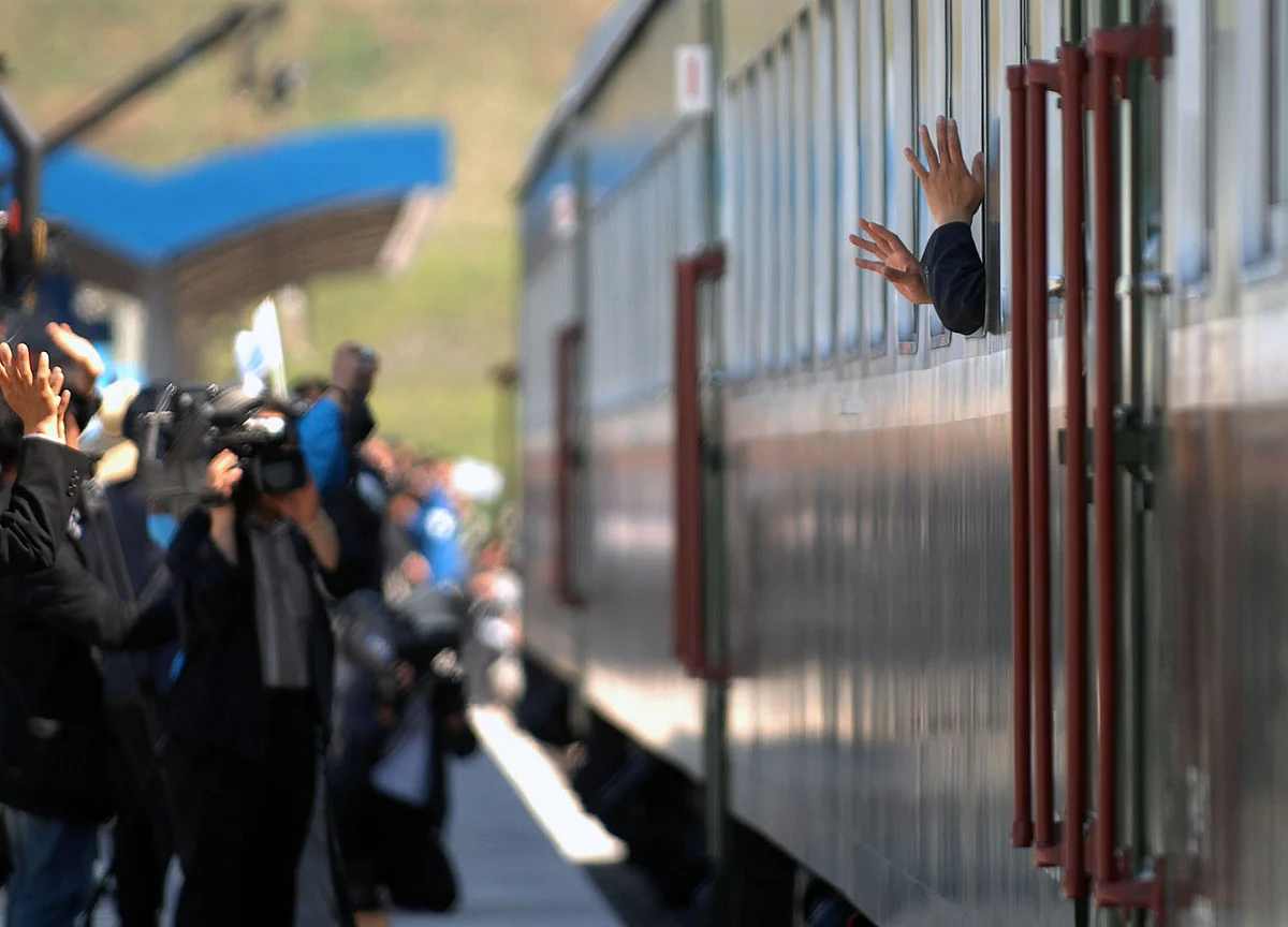 Trump-Kim Summit Rekindles Dream of Korean Rail Link With Asia