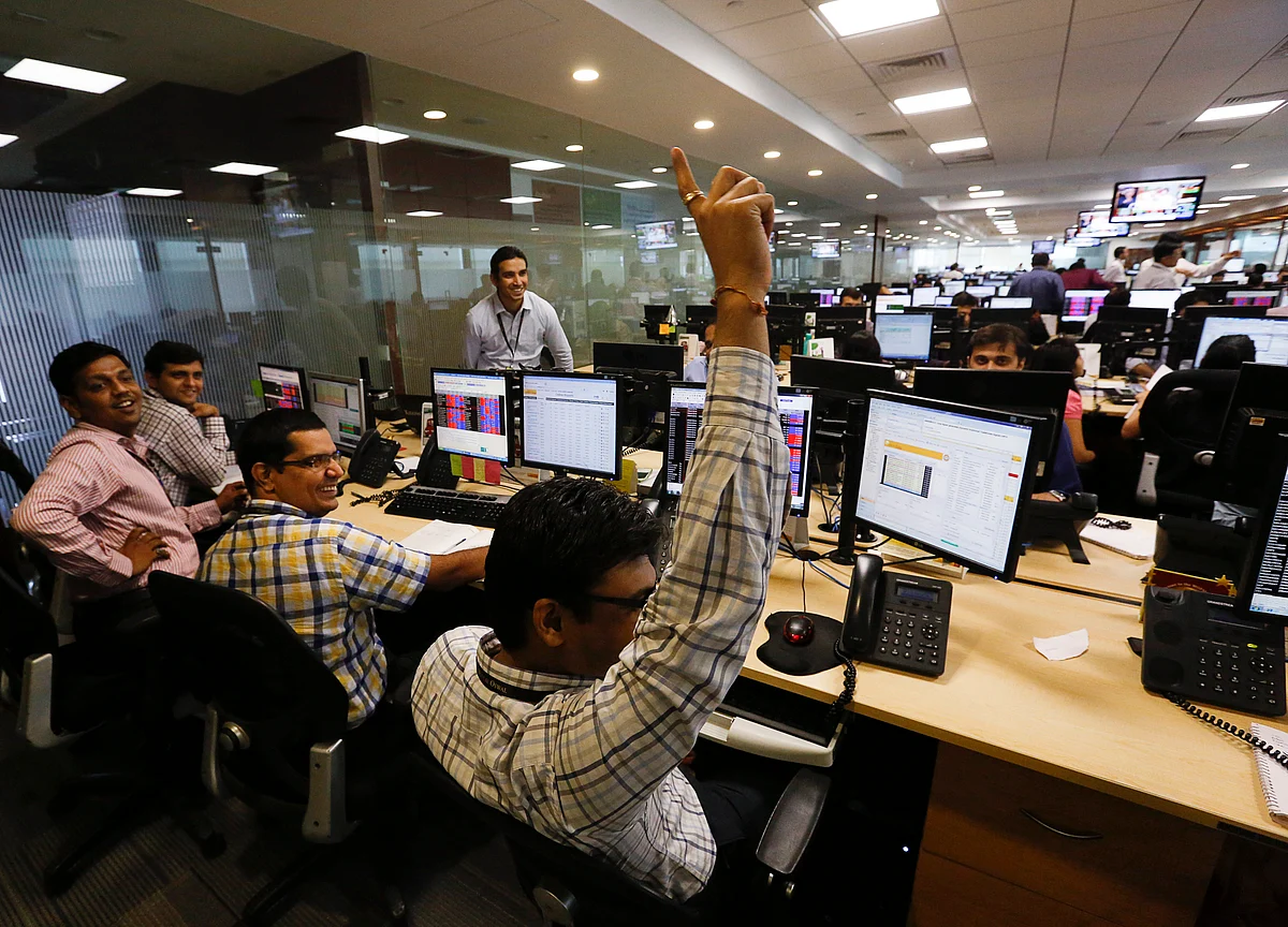 Sensex Halts Worst Losing Streak Since 2011