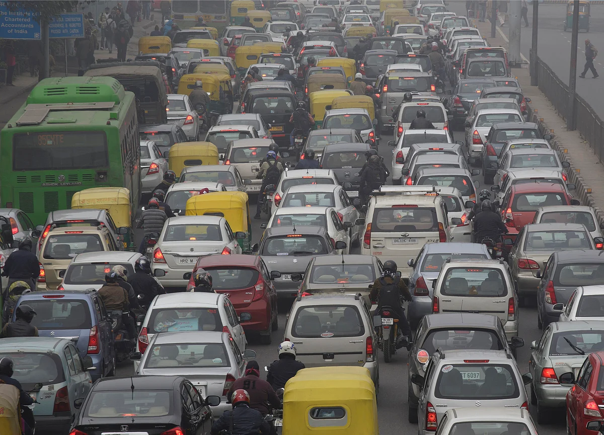 Delhi Needs More Buses, Walkways, Cycles To Fight Traffic, Pollution