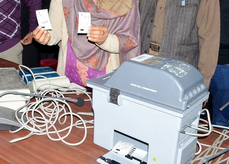 SC Adjourns Opposition’s Plea Seeking 50% VVPAT Verification