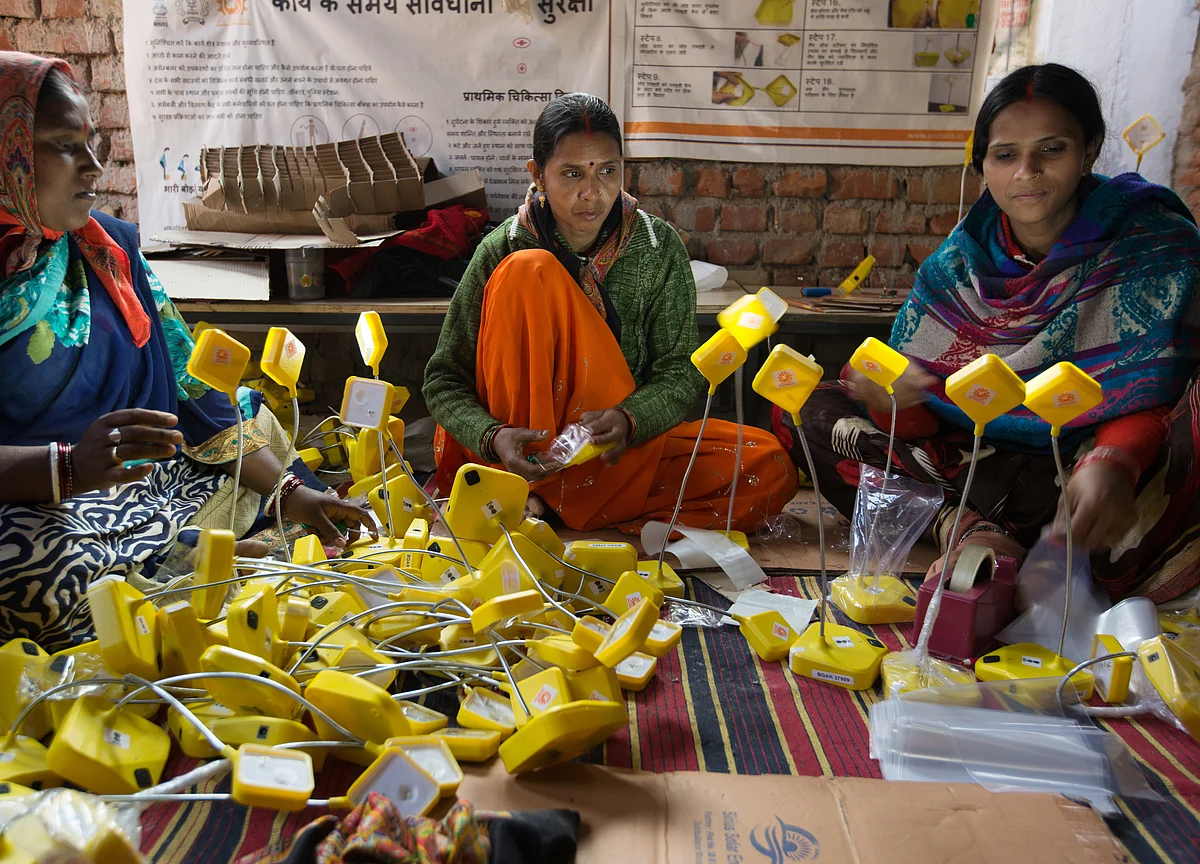 Women In India Earn 19% Less Than Men, Says Report