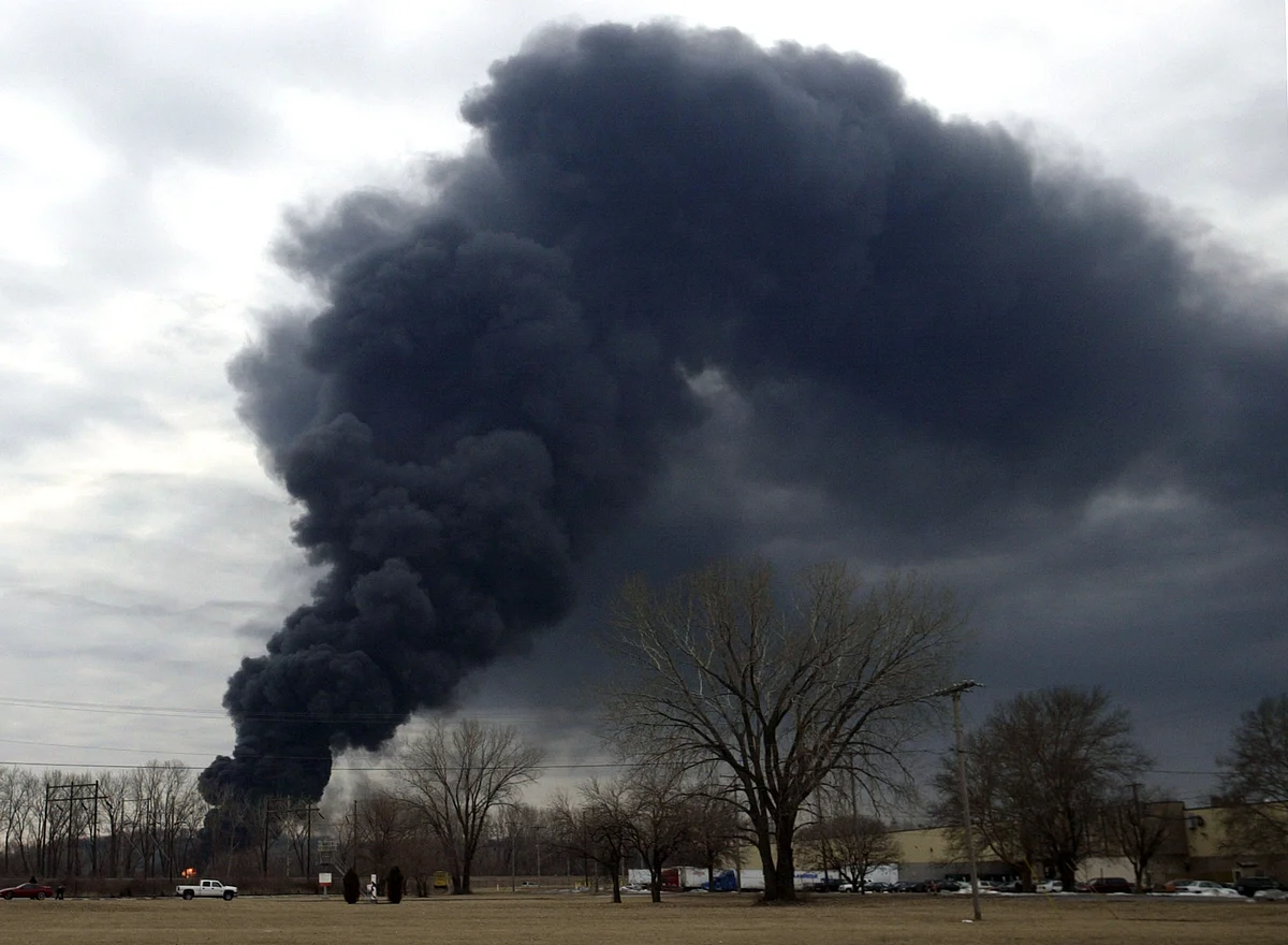 Chemical Fire Darkening Houston Flares as Smoky Odor Spreads