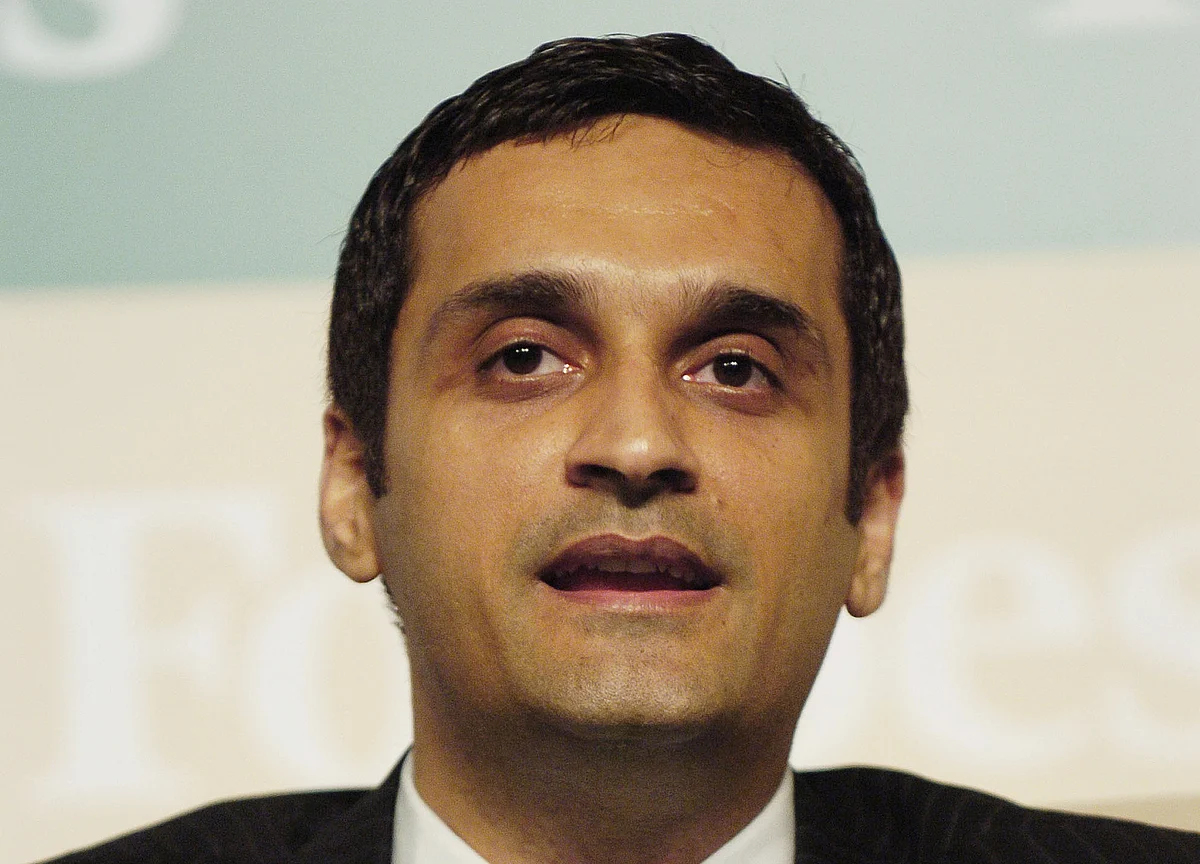 Indian Property Tycoon Oberoi Says Liquidity Squeeze Could Re-Shape Industry