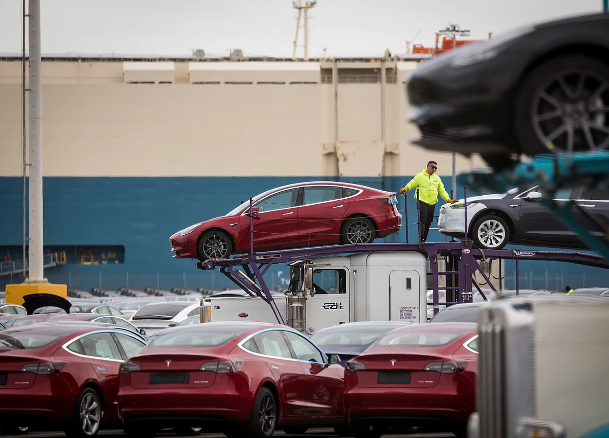 Tesla Plunges 11% as Delivery Drop Deepens Demand Concerns