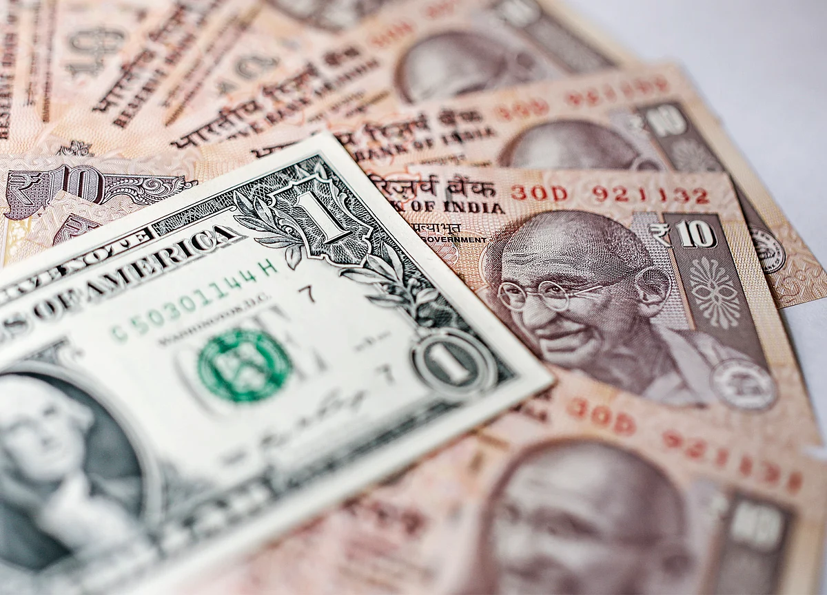 India to Repeat $5 Billion Forex Swap After Successful Auction