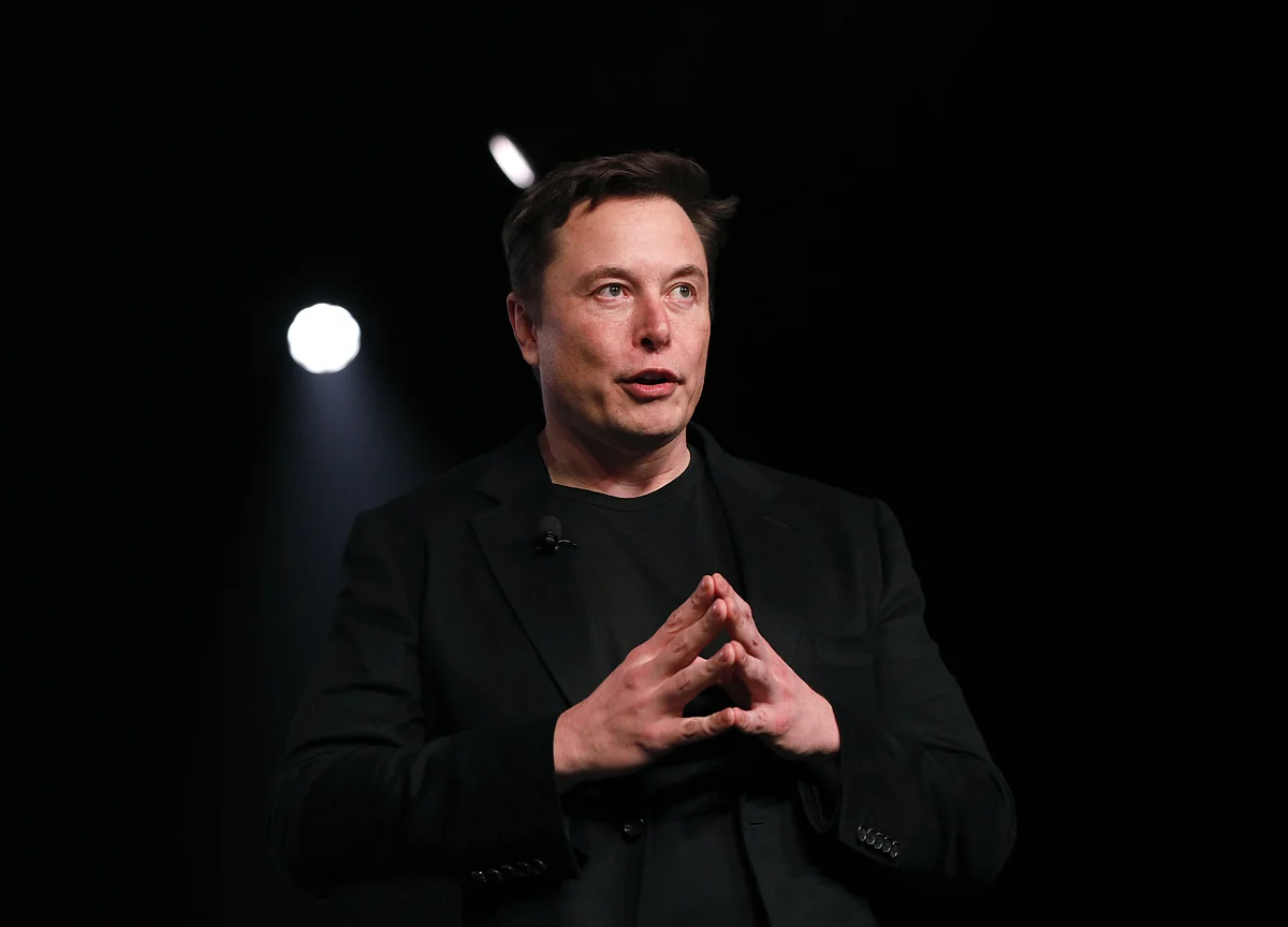 Elon Musk Tweet to Get Review From Judge as SEC Seeks Sanctions