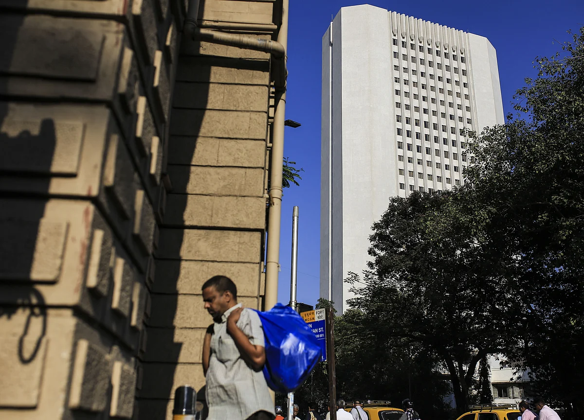 India Decision-Day Guide: a Back-to-Back Rate Cut Is in Store