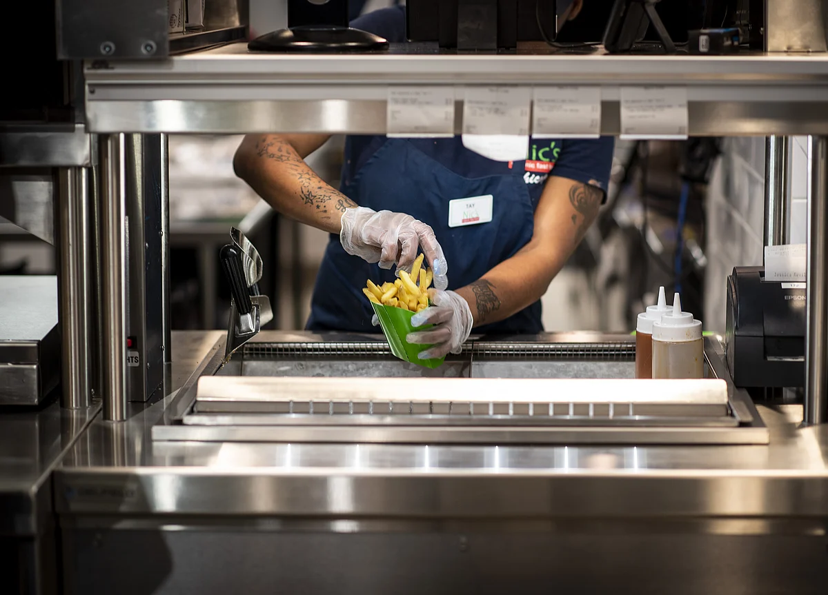 Restaurants Are Using an App to Staff Their Kitchens
