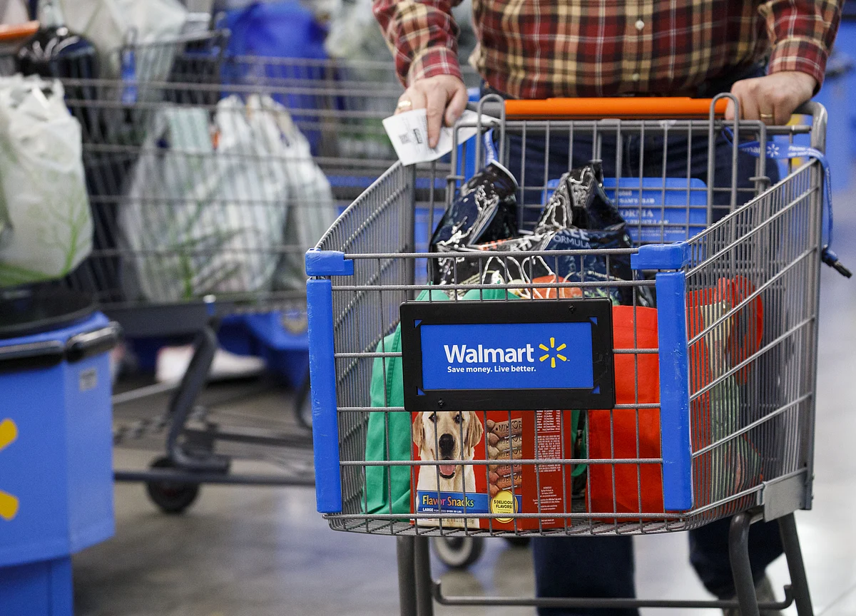 Walmart Teases One-Day Free Shipping in Response to Amazon