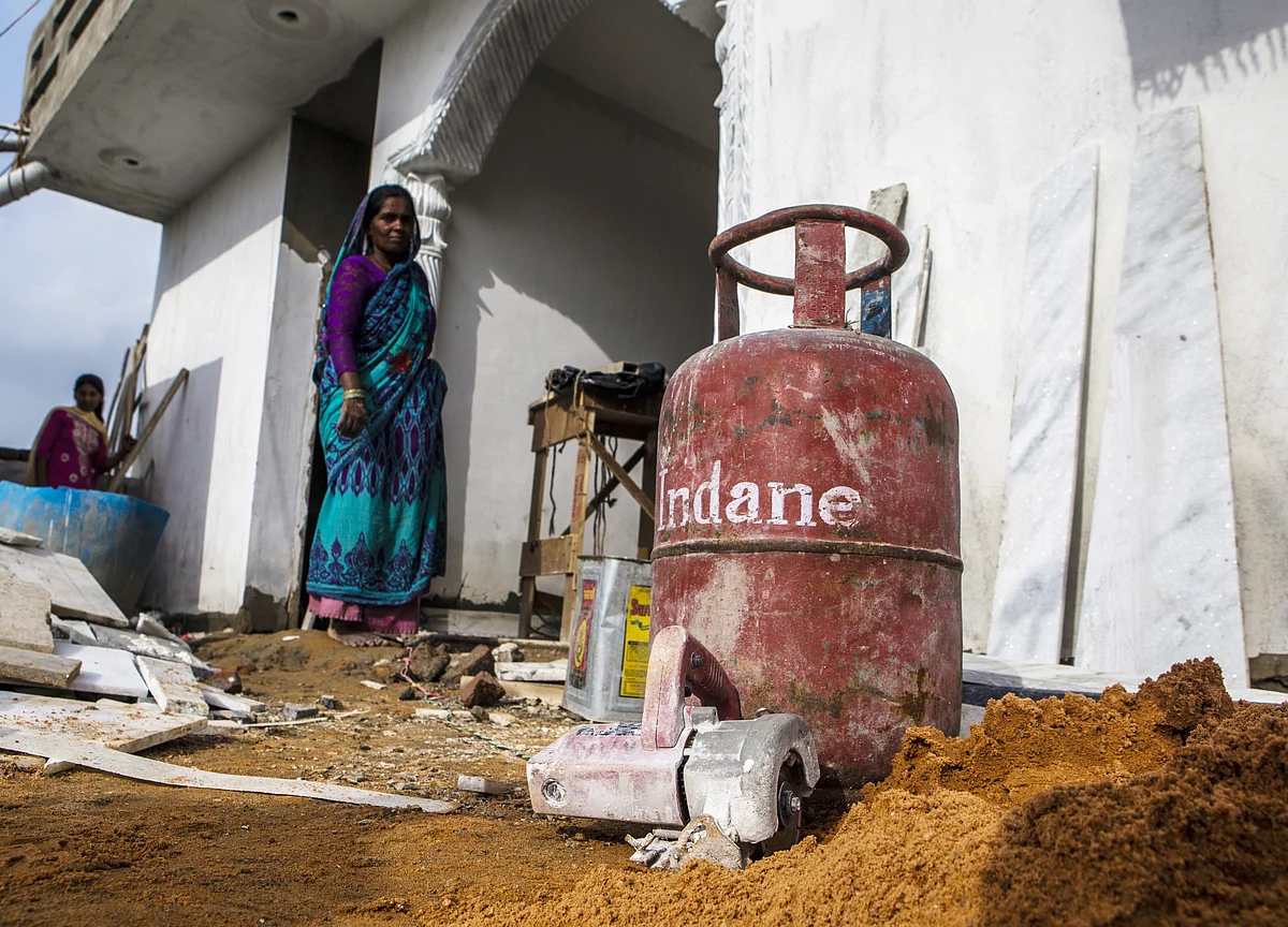 Why A Village In Rajasthan Is Still Using ‘Chulha’ Over LPG Cylinder