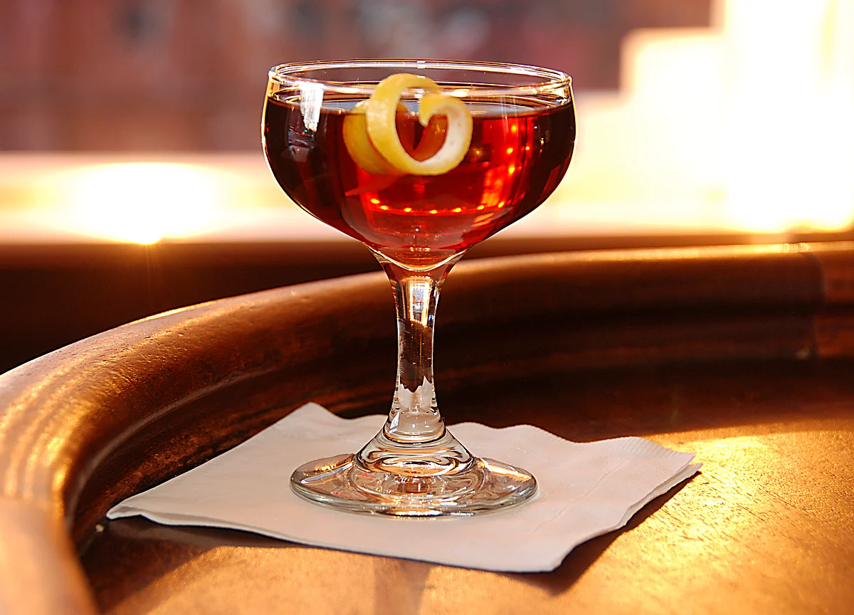What to Drink While Reading the Mueller Report