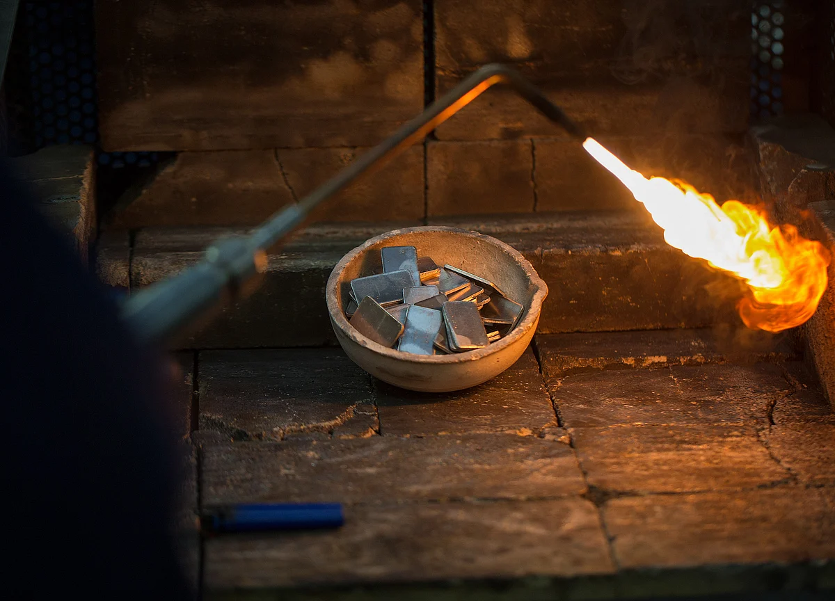 Platinum Soars Past $1,300 an Ounce for First Time in Six Years