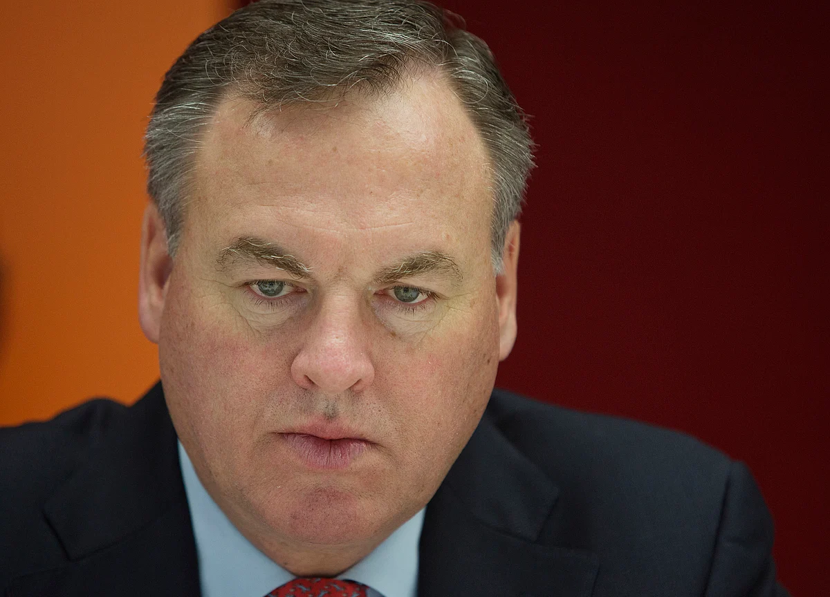 Intel Names Qualcomm's Davis as Chief Financial Officer