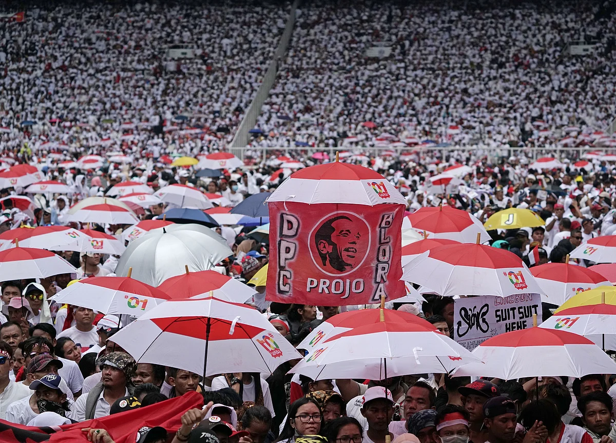 More Than 100 Indonesian Election Workers, Police Die of Exhaustion