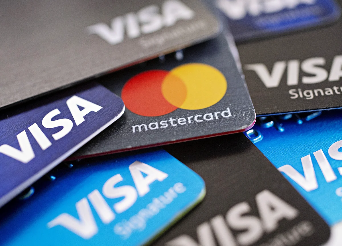 Inflated Credit Scores Leave Investors in the Dark on Real Risks