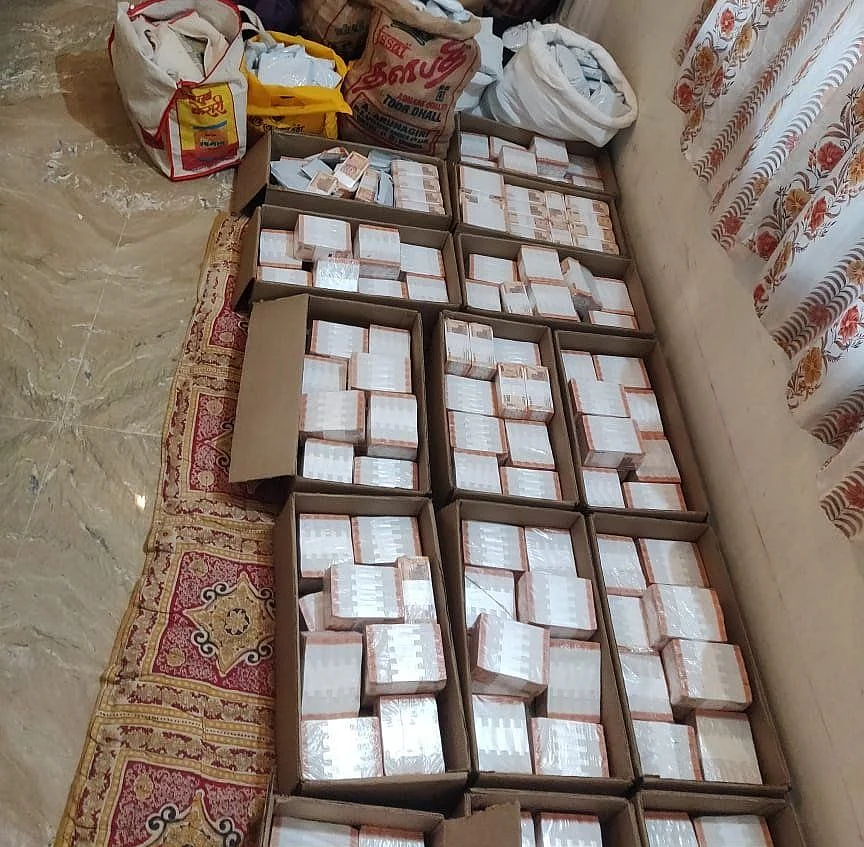 Tax Sleuths Unearth Cash Stashed Away In Tamil Nadu Warehouse