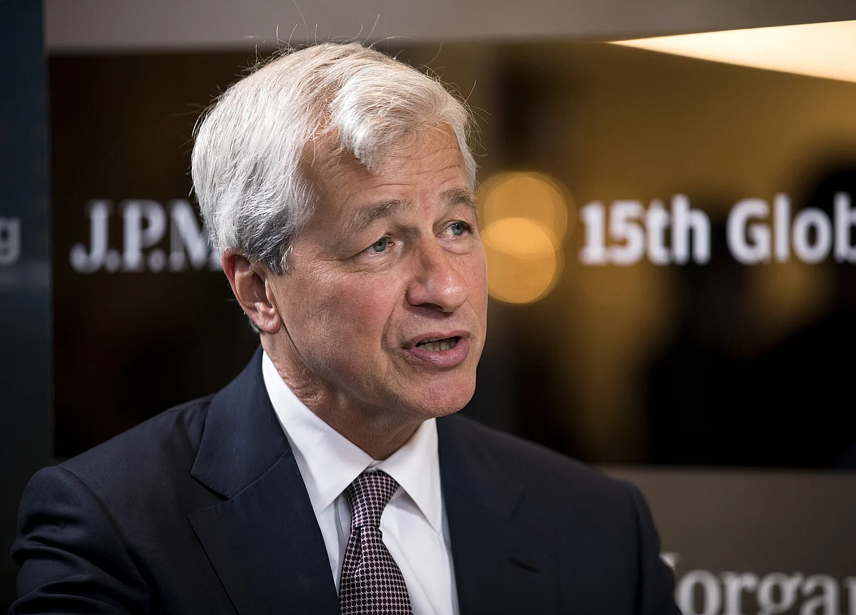 Jamie Dimon Calls Wells Fargo's Lack of CEO Plan ‘Irresponsible’