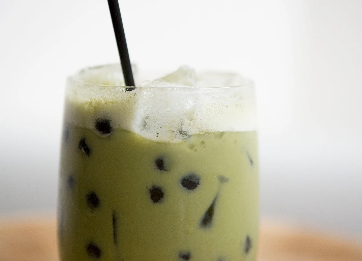Malaysia Bubble Tea Chain Plans $72 Million IPO Next Year