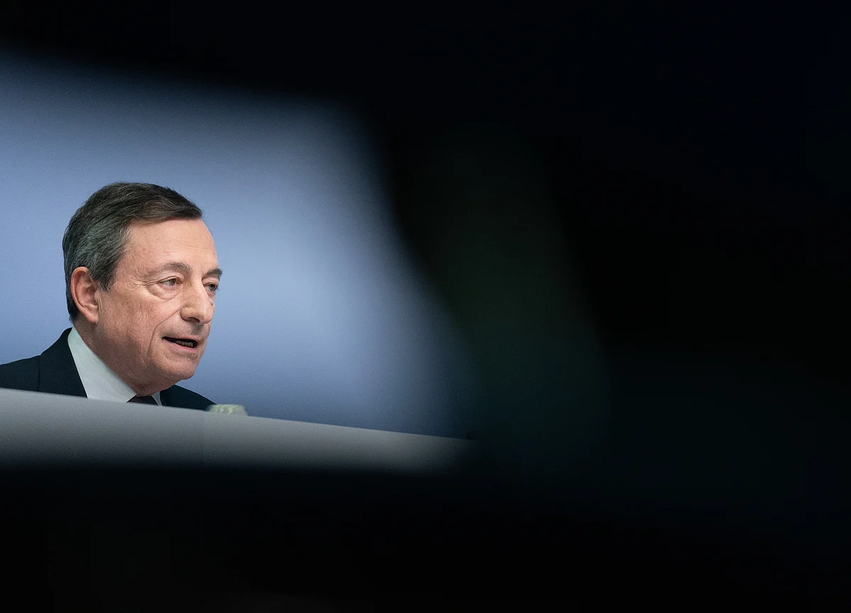 Draghi Has 10 Days to Gauge Recovery for ECB Stimulus Decision