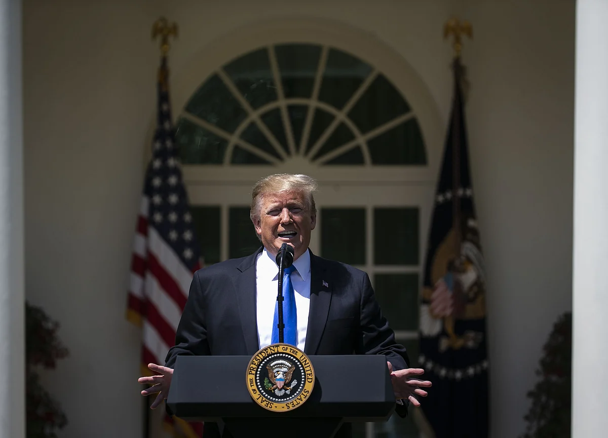 Trump Gets High Court Review on Financial Records Subpoenas