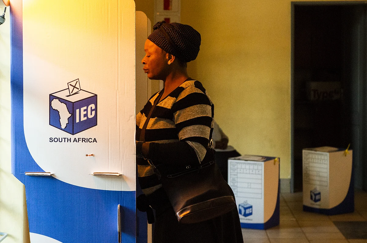 Goldilocks South Africa Vote Leaves Ramaphosa in Driver’s Seat