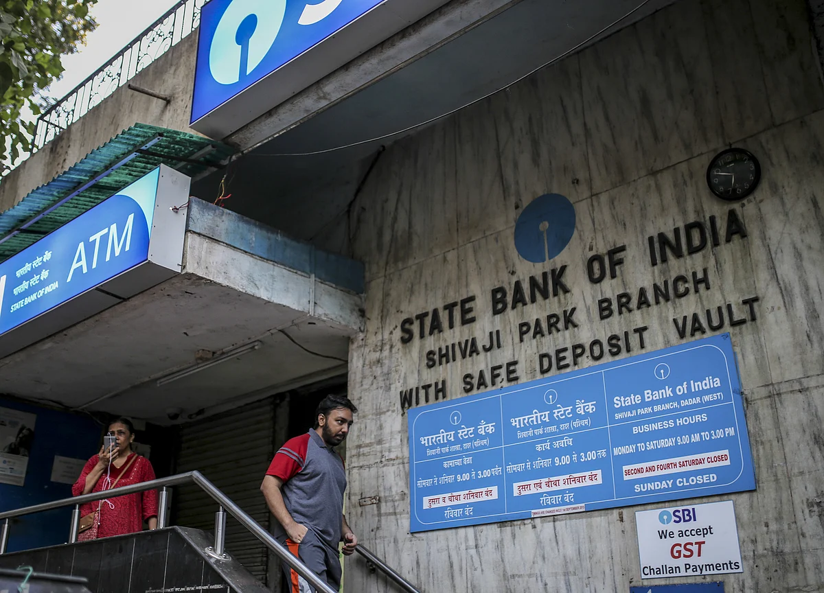Two-Day Bank Strike Ends; Unions Warn Of Intensifying Stir If Government Goes Ahead With Privatisation Of PSBs