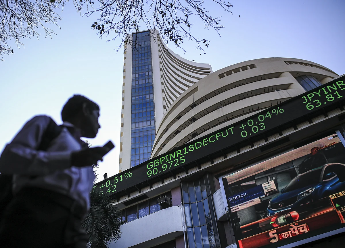 A $42 Billion Slump Makes Auto Stocks the Worst Sector in India