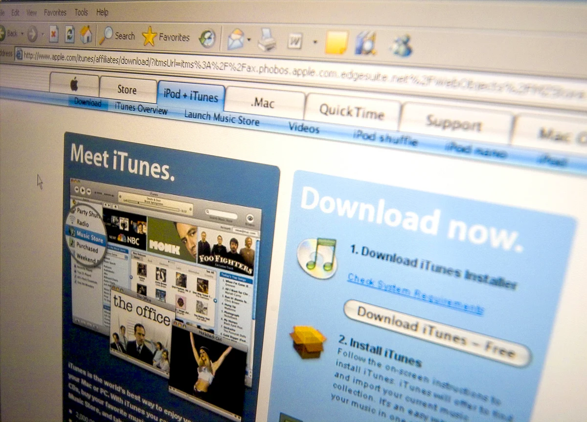 Apple Accused of Selling ITunes Customers' Listening Data