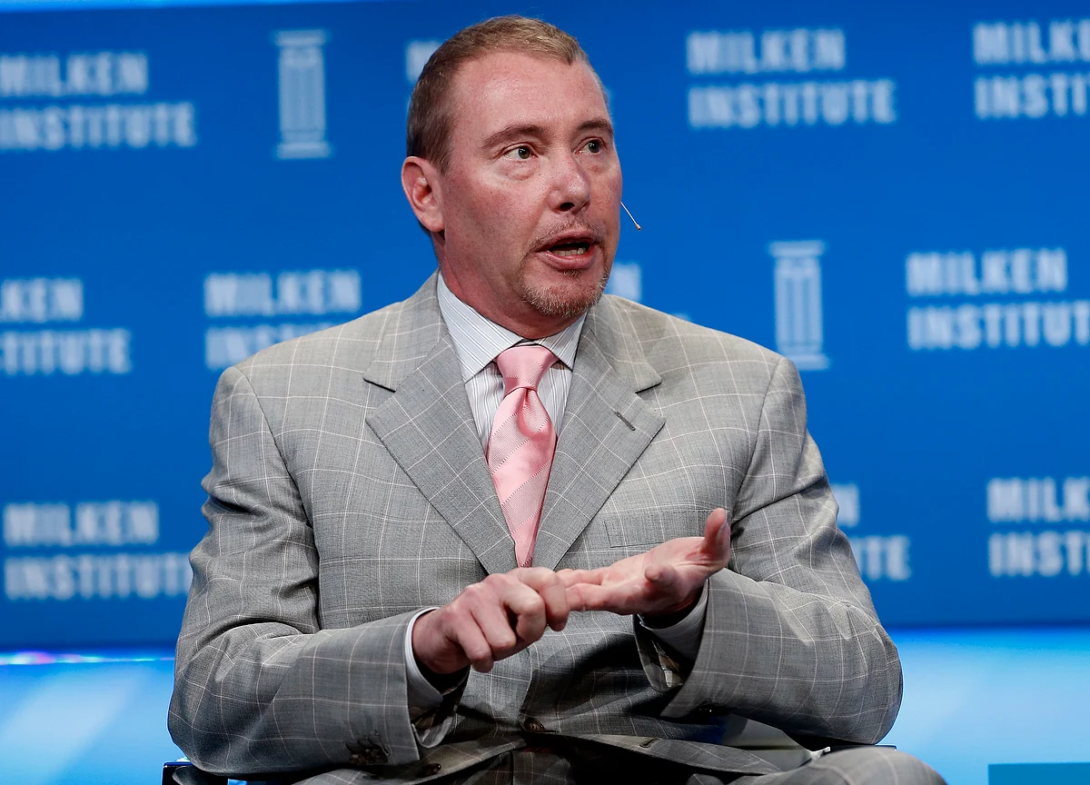 Jeffrey Gundlach Says Bitcoin May Be a Better Bet Than Gold