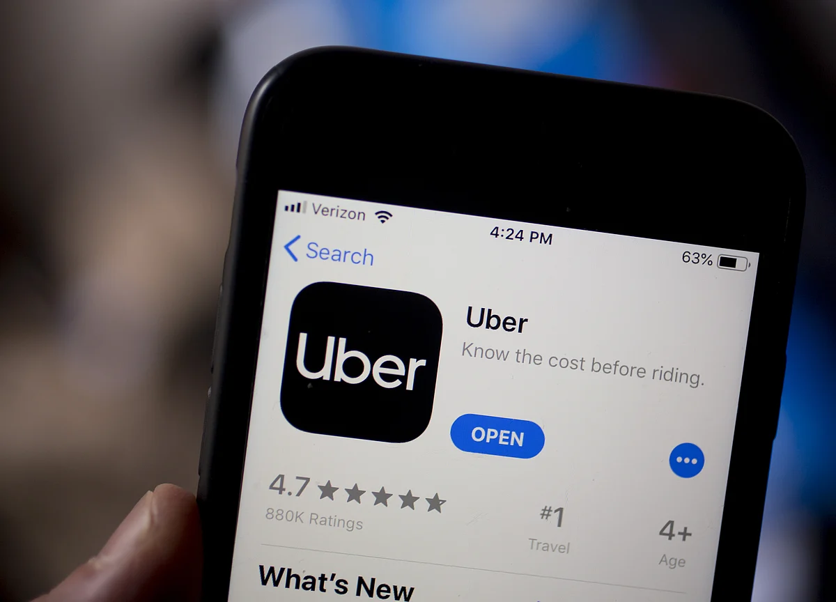 Uber Considers Pricing IPO Stock Toward Middle of Range