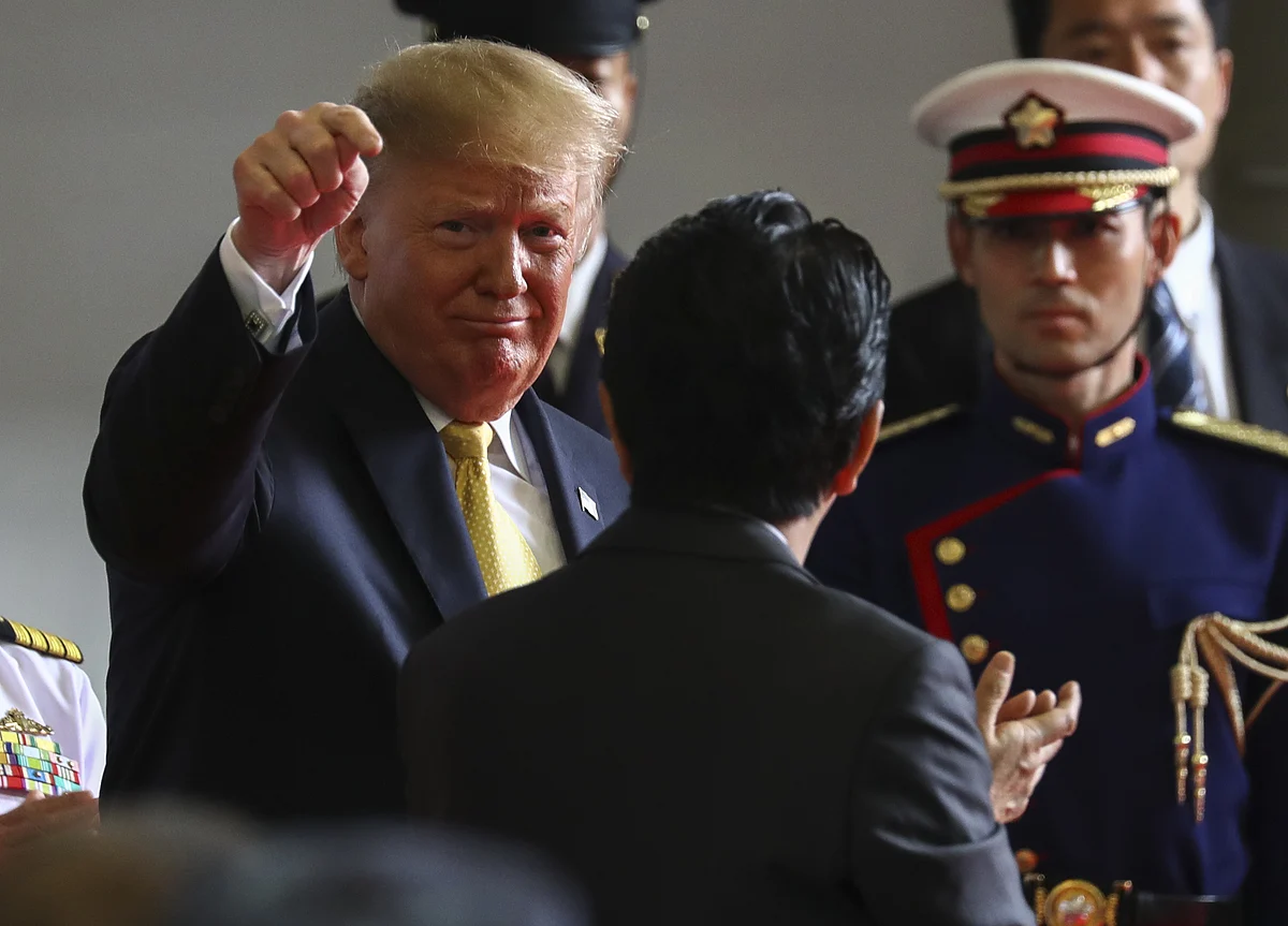 Trump Hails Japan Ties in Visit Papering Over Cracks With Ally