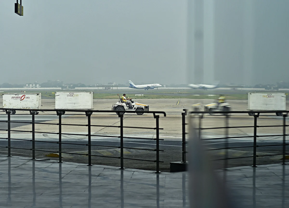 GMR To Raise $350 Million Via Bonds To Fund Delhi Airport Expansion