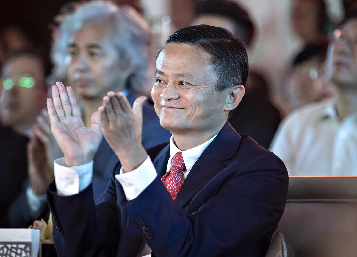 Alibaba Defies China Slowdown; Sales, Earnings Top Estimates