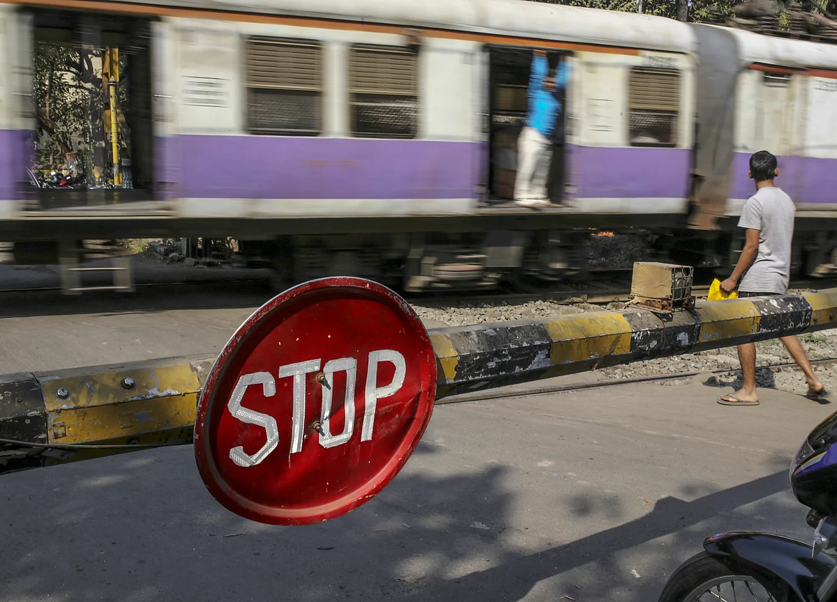 Mandate-Constrained MPC Kept Rates On Hold As India Hurtles Towards Recession