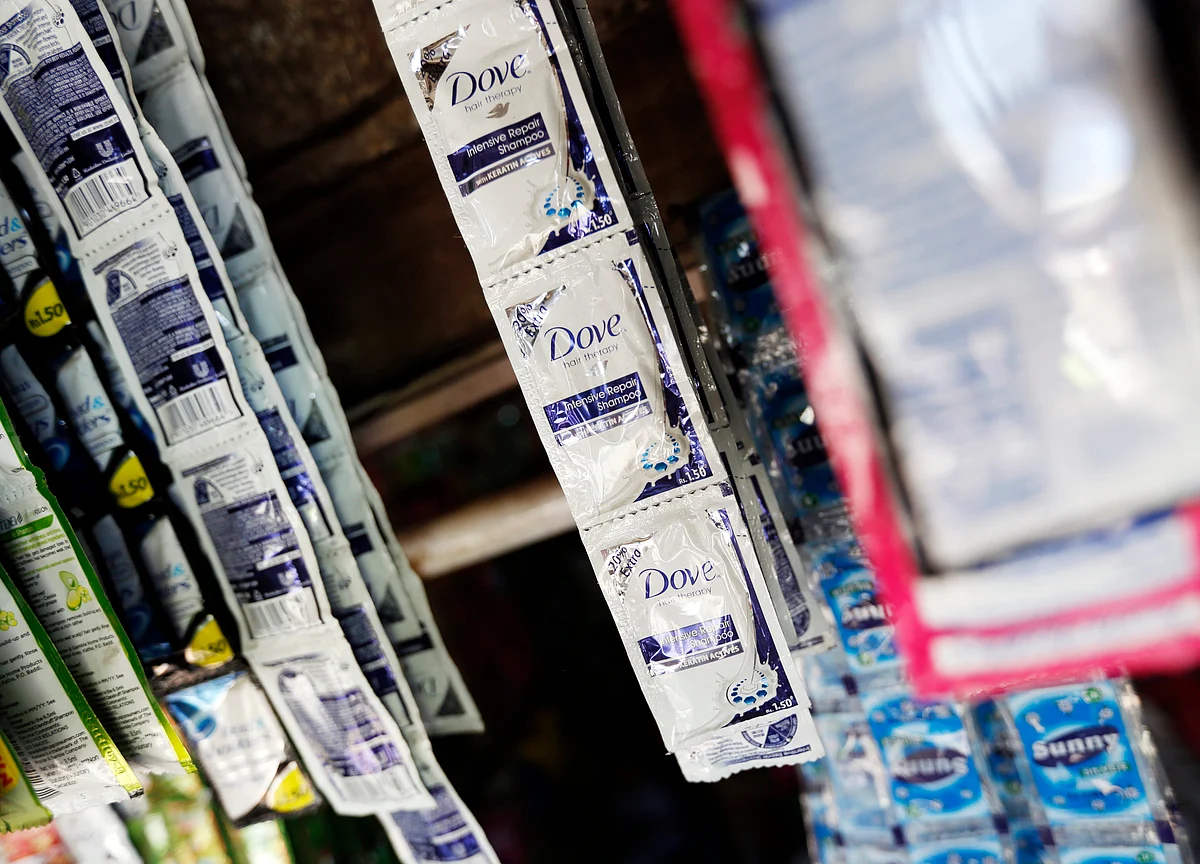 Cars and Shampoo Tell a Tale of India's Slowing Consumption