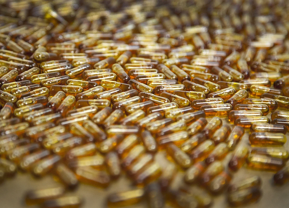 Swarms of Bugs, Missing Data Plague Firms Now Making Heart Drug