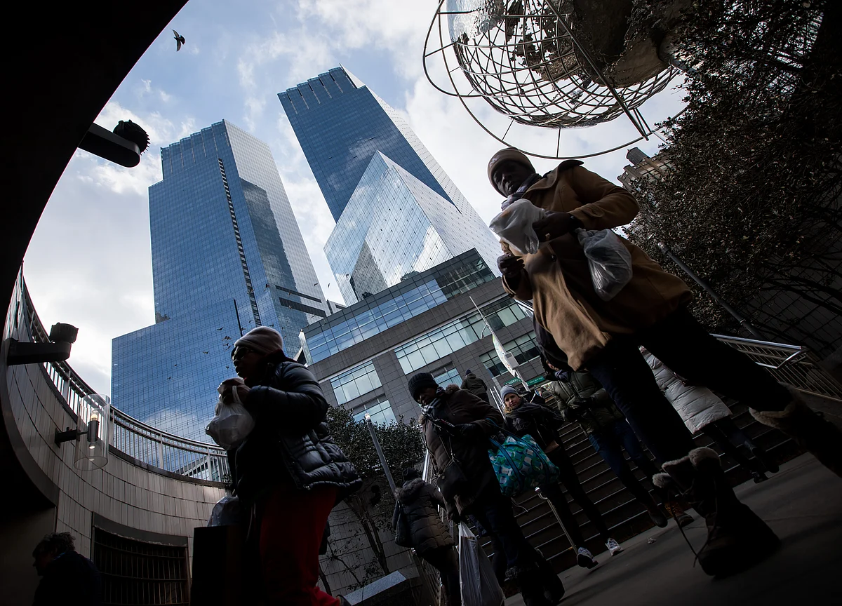 U.S. Recession Would Spur ‘Massive’ Corporate Bond Losses, Eisman Says